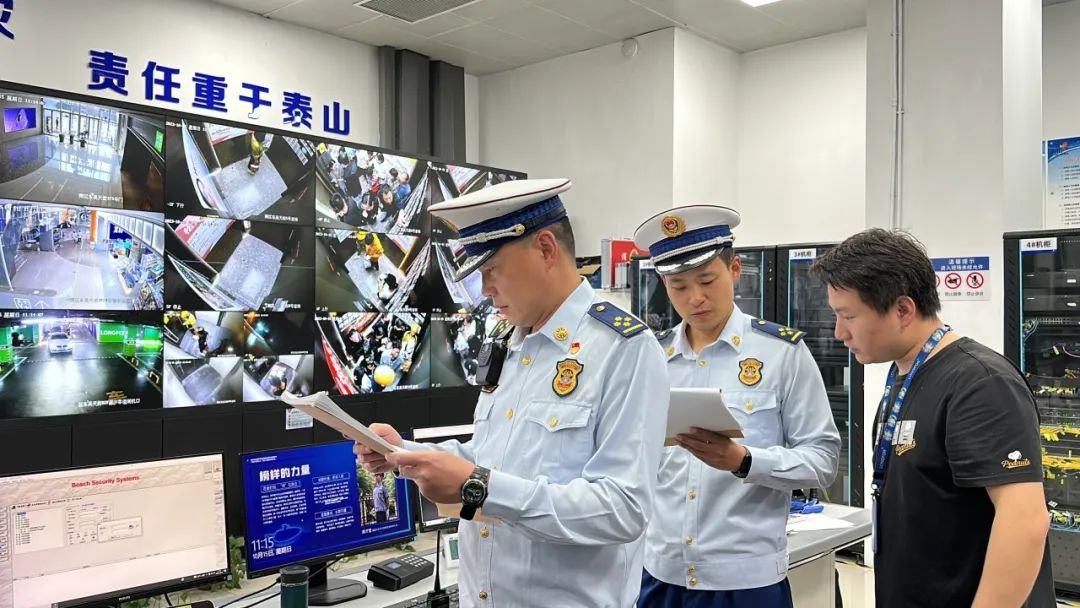 化工公司網站模板,化工公司網頁模板,響應式模板,網站制作,網站建站 圖片