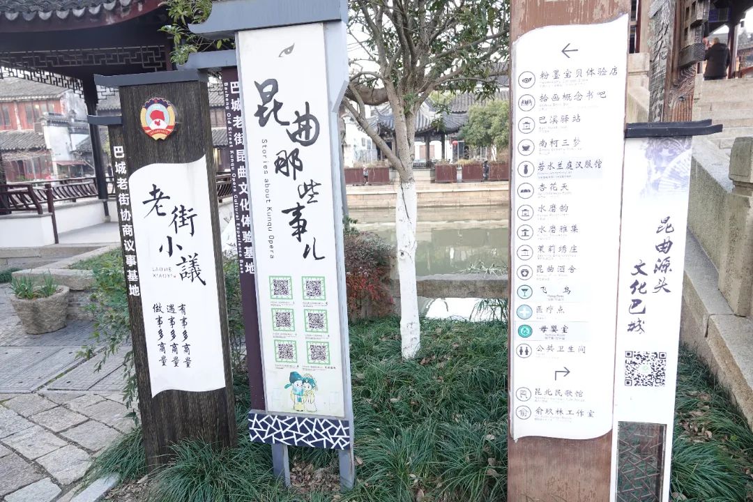 化工公司網(wǎng)站模板,化工公司網(wǎng)頁模板,響應式模板,網(wǎng)站制作,網(wǎng)站建站 圖片