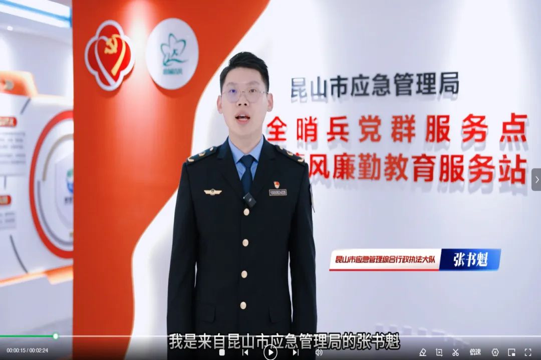 化工公司網(wǎng)站模板,化工公司網(wǎng)頁模板,響應式模板,網(wǎng)站制作,網(wǎng)站建站 圖片