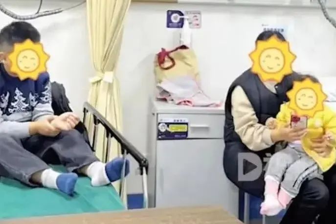 化工公司網站模板,化工公司網頁模板,響應式模板,網站制作,網站建站 圖片