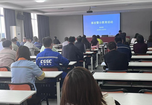 化工公司網(wǎng)站模板,化工公司網(wǎng)頁模板,響應(yīng)式模板,網(wǎng)站制作,網(wǎng)站建站 圖片